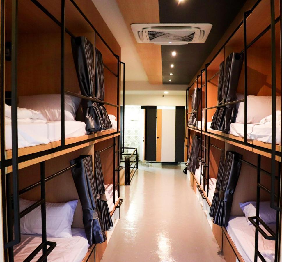 W2 Hostel Chiang Mai Luaran gambar
