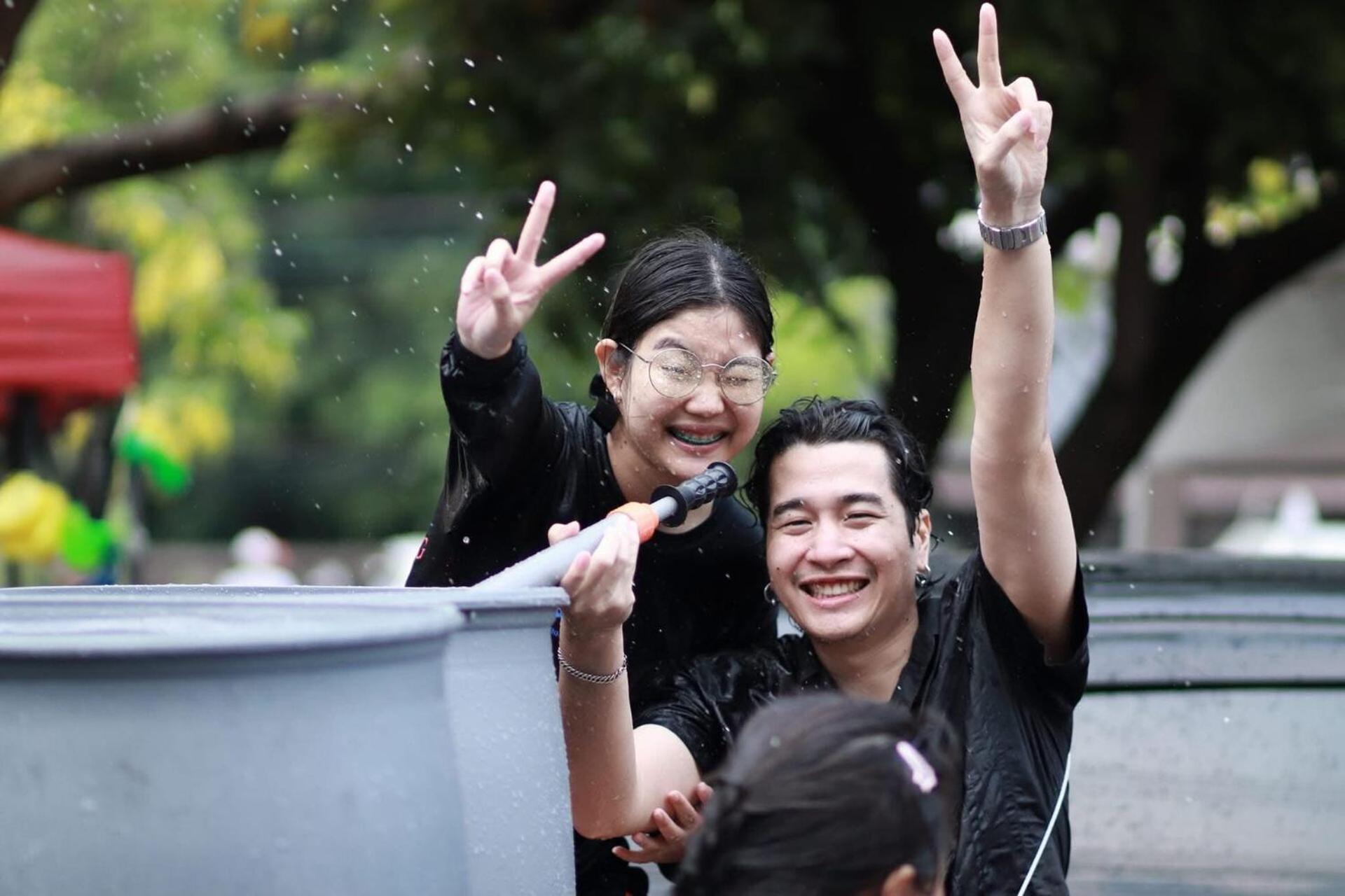 W2 Hostel Chiang Mai Luaran gambar