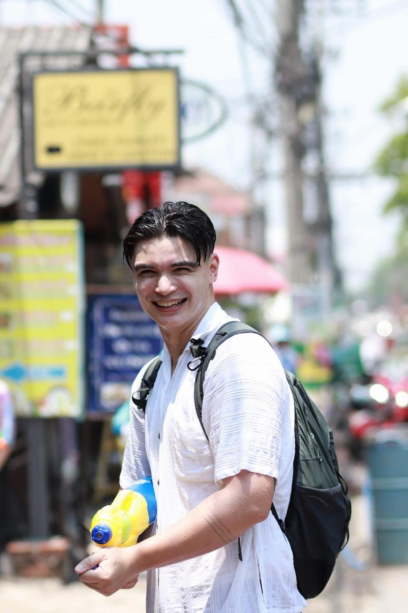 W2 Hostel Chiang Mai Luaran gambar